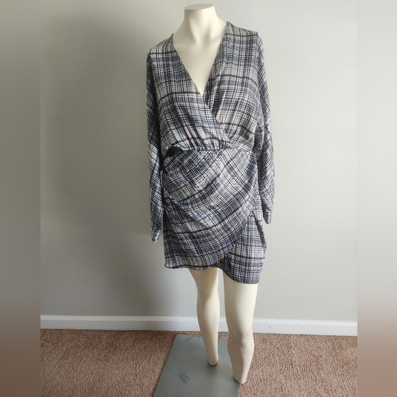 Zara Satin Effect long sleeve dress womens size Large academia plaid classic - Picture 2 of 16